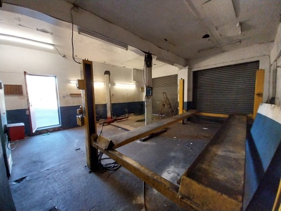 2e5175d2 cd5e 44f8 8653 ac577cd46140