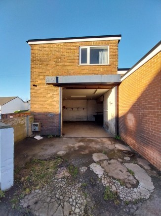 8d05b87a c045 4468 9682 3ece86199fc2