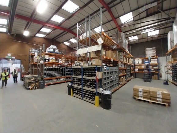 8e582ffd 6ba4 4fc3 9710 226821499b36_web