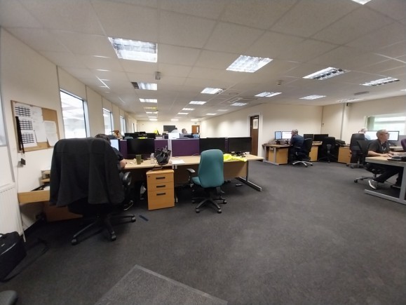 dedf2f75 bd08 4c01 bdee 94511d06a2c6_web