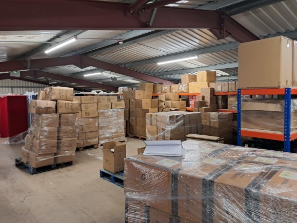 7adb6bd6 0079 41f1 845f 84772b8f0b8e