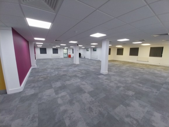 c32f563f b27d 4575 a693 3af3c127618d_web