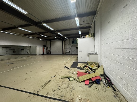 15c25013 1ba1 47b1 84b0 be7b8f6ee8d7