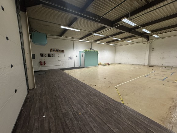 33b2cbcb f3cb 4176 b0dc df56271ca3dd