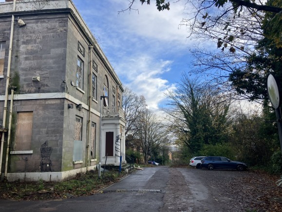 4e3da8f9 d016 4b3d bbb3 18770edc54c1