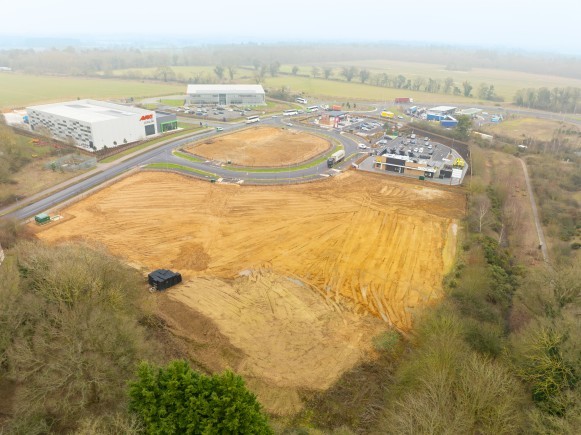 00f1e4f1 bfb0 475e a651 f4f93b9ef27a