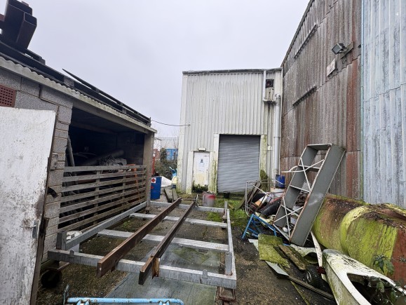 92503b70 3fc6 4d81 aadf c47b43ddcd86