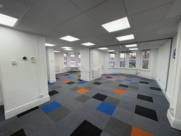 6d8264ab 42ef 4176 bc48 d84da147ddb0