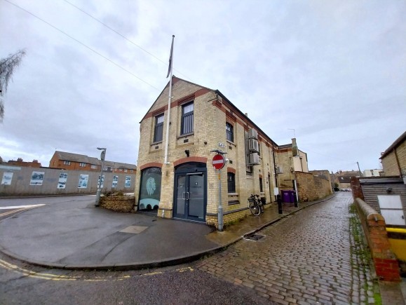 534c7e85 cfef 4398 9266 bb5051abaece