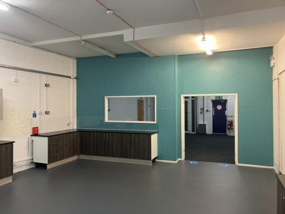 e5df05f1 04d6 487d 872f 46c4c67d81ec_web