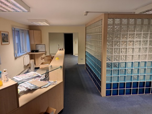 3b020e84 96cd 49cb ba87 6fcf71949d01