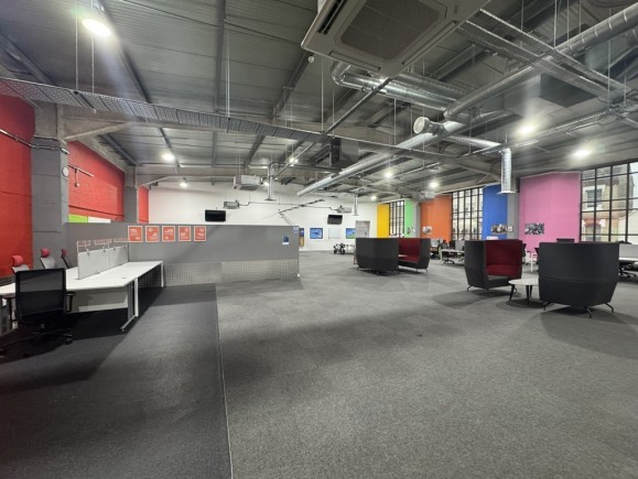 60793693 fe2c 46ca 929b d93fb3dadc77_web