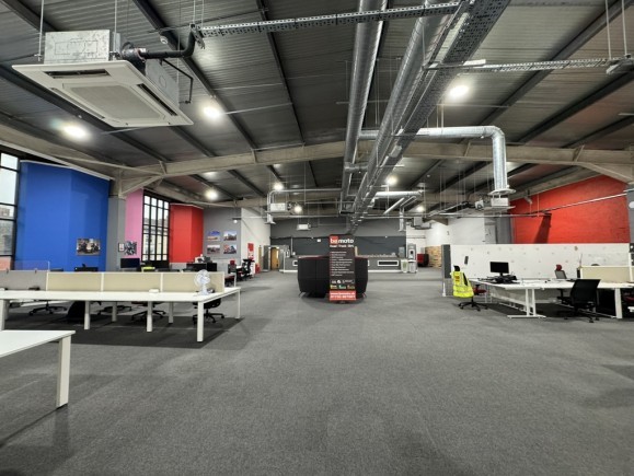 8100f9fc 8a3a 468a 874a f0743327060a_web