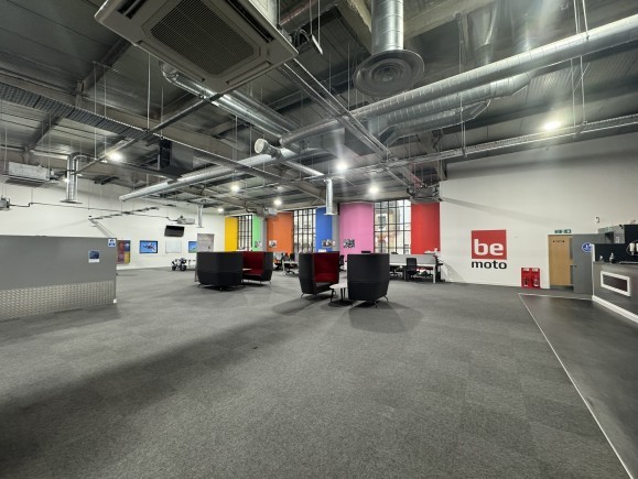 8cbfaf2b 48c7 443e 8774 f4e6cf9fef60