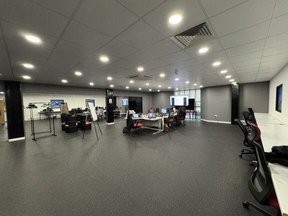 df4485b5 714a 4a04 9f47 64f4c0f1989b_web