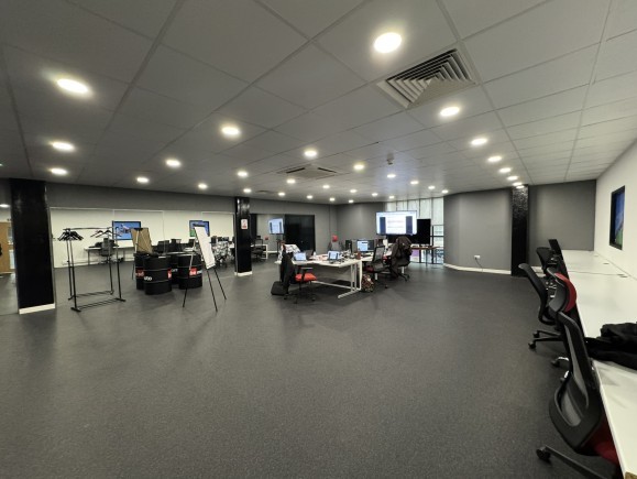 df4485b5 714a 4a04 9f47 64f4c0f1989b