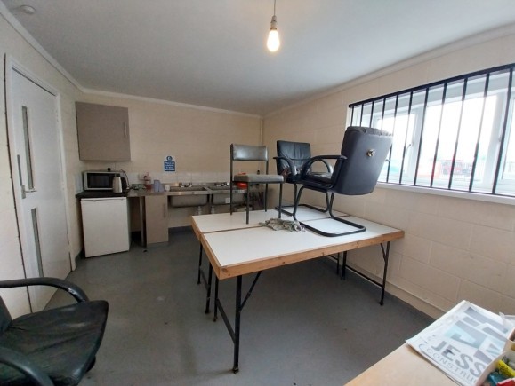 eaf41312 776e 4eb3 9a85 96fce356dc88_web