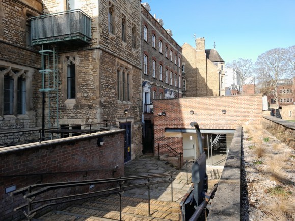 6b90fd36 98bb 40c9 892f 5f0e1a99af6a