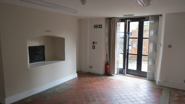 c46ba47a 646a 4d01 b5f8 9dd9c9da5f48