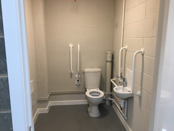 e8e40a59 1a8a 4697 8d83 eb118923342c