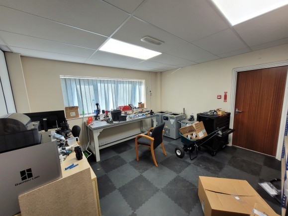 1e20e9a1 a8b5 4695 9d1a 6549f3474e89