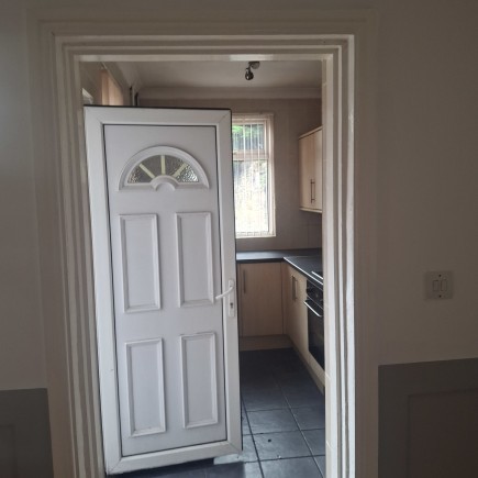 7d83b031 2e7e 4810 9445 e21e19fde9f4