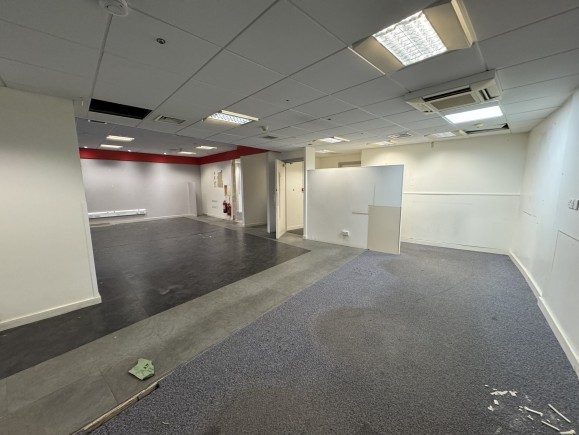 400c1d7a 742f 40c9 94f8 cccef65cbd01