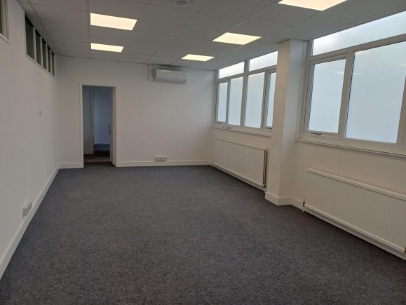 30608107 ce2b 44d9 968f b68c5cec2cc6