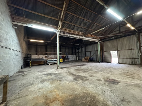 0aeb4cee de68 4e05 9182 9f26f27204c1