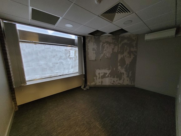 b9506bab 2382 44fa abd4 f842326aea50