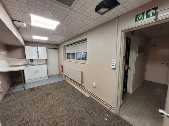 df3ae290 2752 4623 8b06 3dfc08fccb73_web