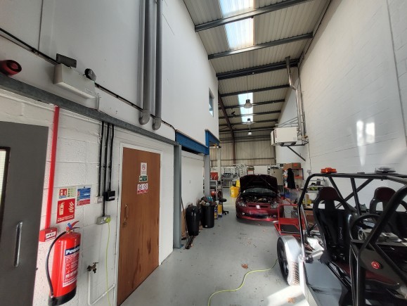 67b932a0 aeab 4738 87c0 456d4deffc3e