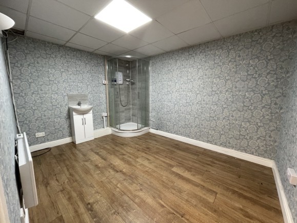 b05cbccf b00a 4252 baa2 2e32850277ae_web