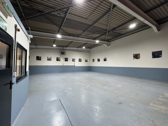 c9fe49e9 f766 41b5 b3b9 a354aa79d555