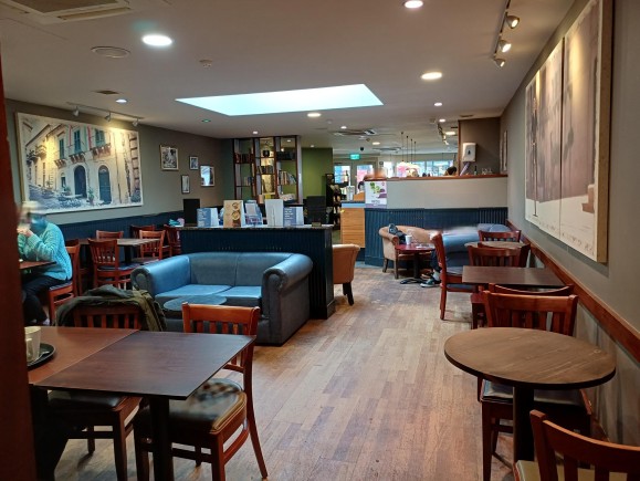 ff56ff74 f752 427e 9890 e29066141d8a