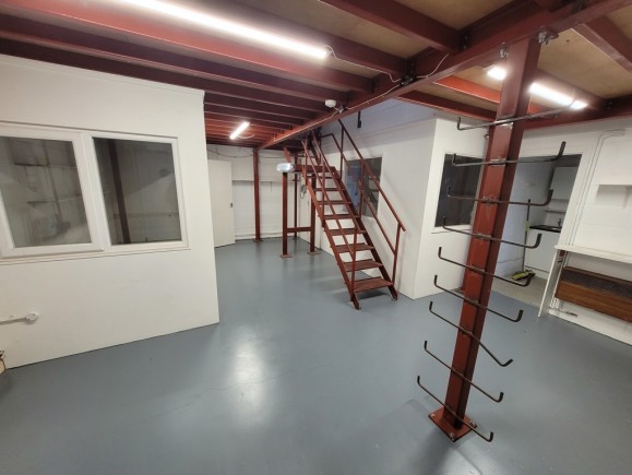 21d292a3 22b0 4239 a244 e76cad8b430e_web