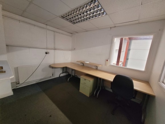 bc5458e1 3355 421b b479 f847a566ce49_web