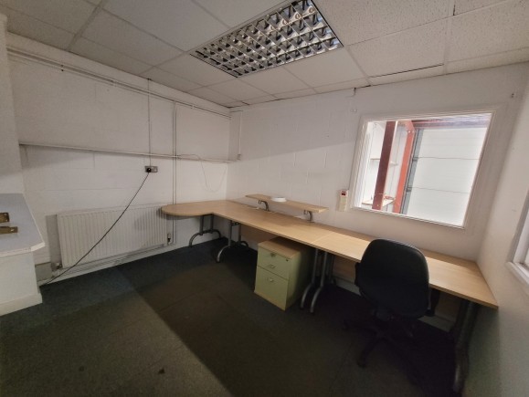 bc5458e1 3355 421b b479 f847a566ce49