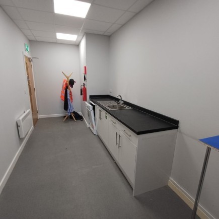 3bbb813a c0ff 4c50 b820 07c0a9d21211_web