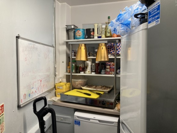 9a87eeb1 68f9 4503 a6f1 b01a940c2a3f_web