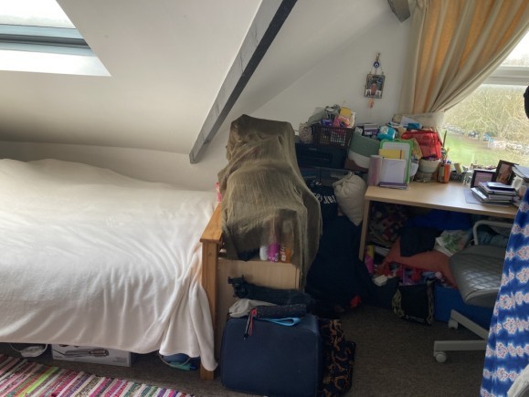 b9dfd26c 723d 47b2 a903 c7d09fd415af_web