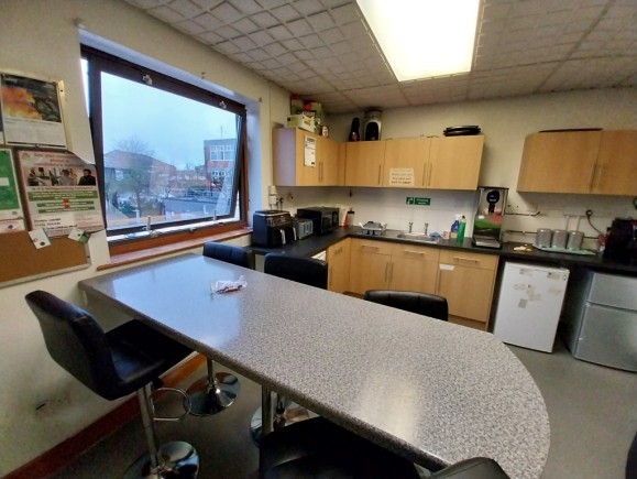 d43dabe1 a25a 41f6 b840 6d7c2685fc9e_web