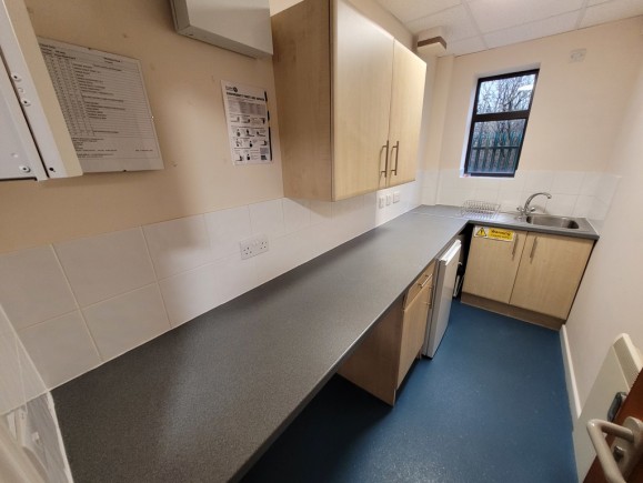 552b46f6 cc19 41f4 98a9 f01b31a2ba1e_web