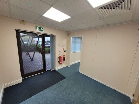 6748d9a2 909f 45df a700 73d78aab61b0_web