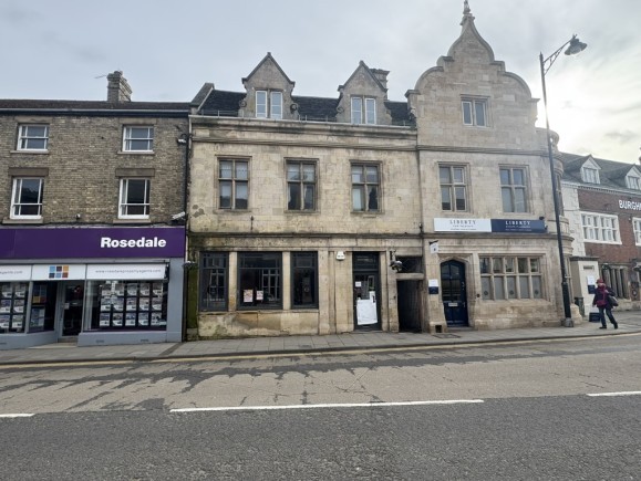 64db0d76 9b4f 40a1 8f9e f4f49ad94c4d_web