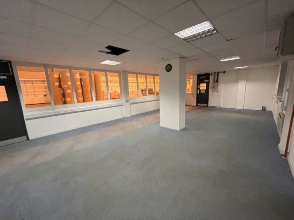 5f530cd9 f09a 4fe0 a68a 1fb2c7252f3f_web