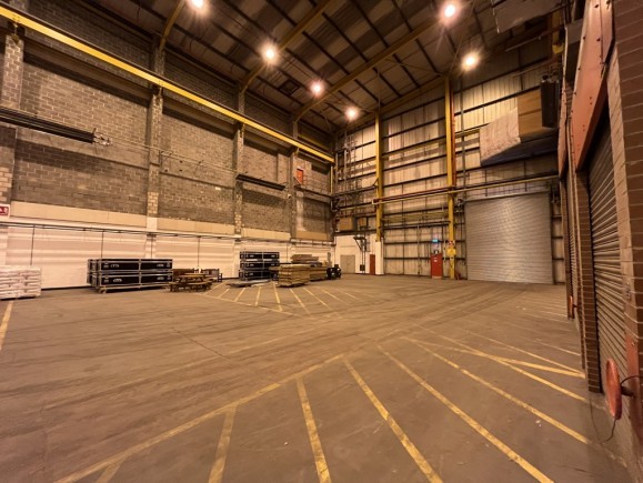 a90a71f4 05a6 4423 8056 797609ed2f8a_web