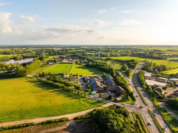 185d63e4 459d 468b 8a5d 50a02643f6b7_web