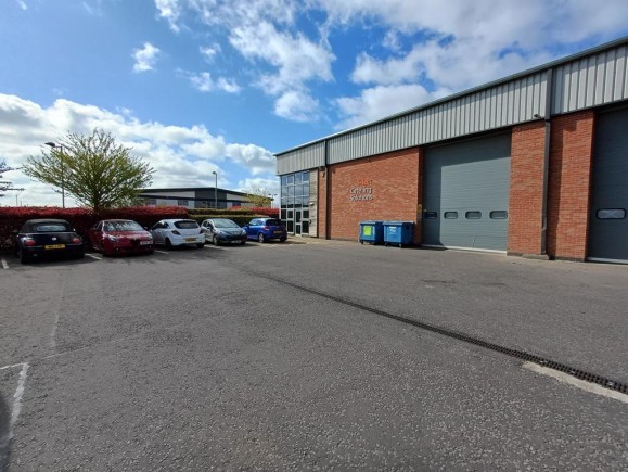 5000593c 6754 4d61 a914 15de7a35051d_web