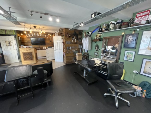 d264d4f2 5a47 478e bec0 c72167a7520e_web